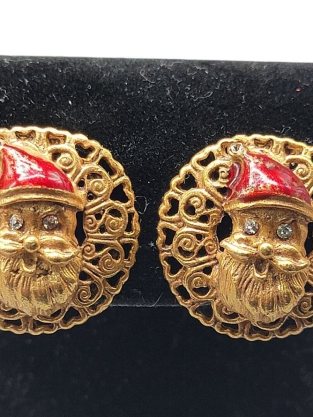 Don Lin Santa Clip On Earrings Vintage Rhinestone Eyes Red Enamel Hat Gold Tone - Picture 3 of 11